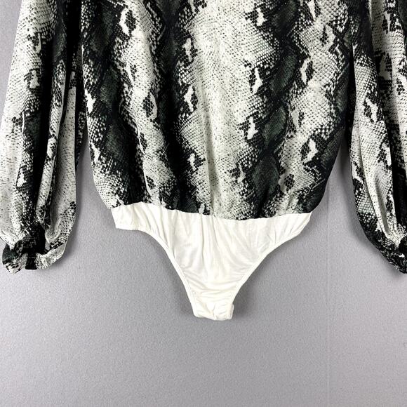 Buddy Love Jackie Snake Print Bodysuit Womens Small Gray Balloon Long Sleeve NWT - Picture 3 of 14